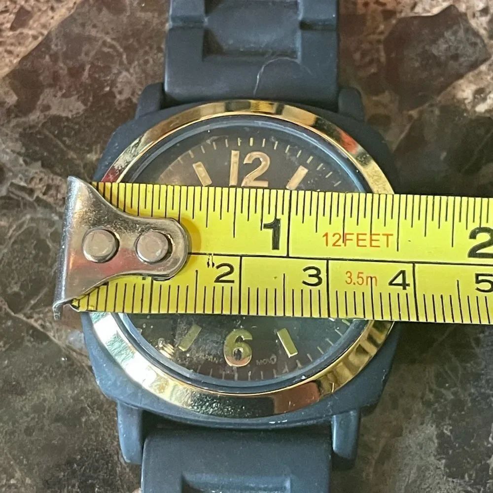 BLACK SILICONE Watch!  - Picture 5 of 8